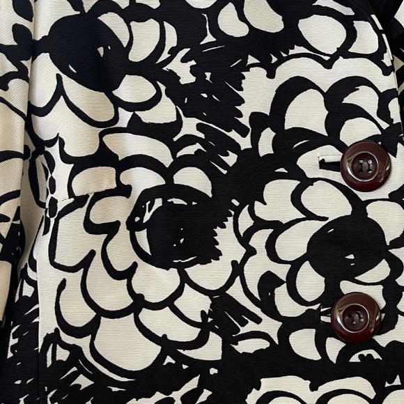 Lafayette 148 New York Black/White Crop Blazer Geo Print Office Art to Wear Sz 4 - Picture 7 of 9
